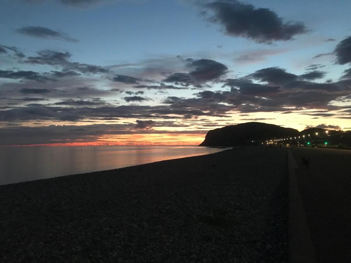 The Kendrick Exclusively For Adults Hotel Llandudno Bagian luar foto