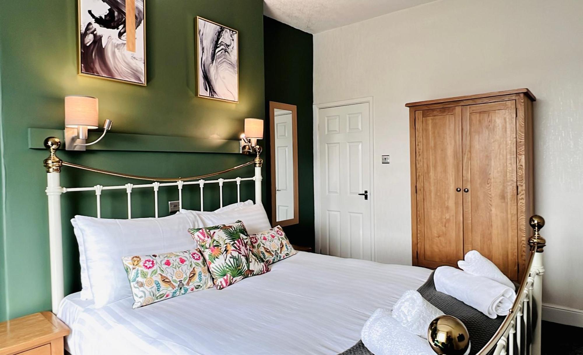 The Kendrick Exclusively For Adults Hotel Llandudno Bagian luar foto