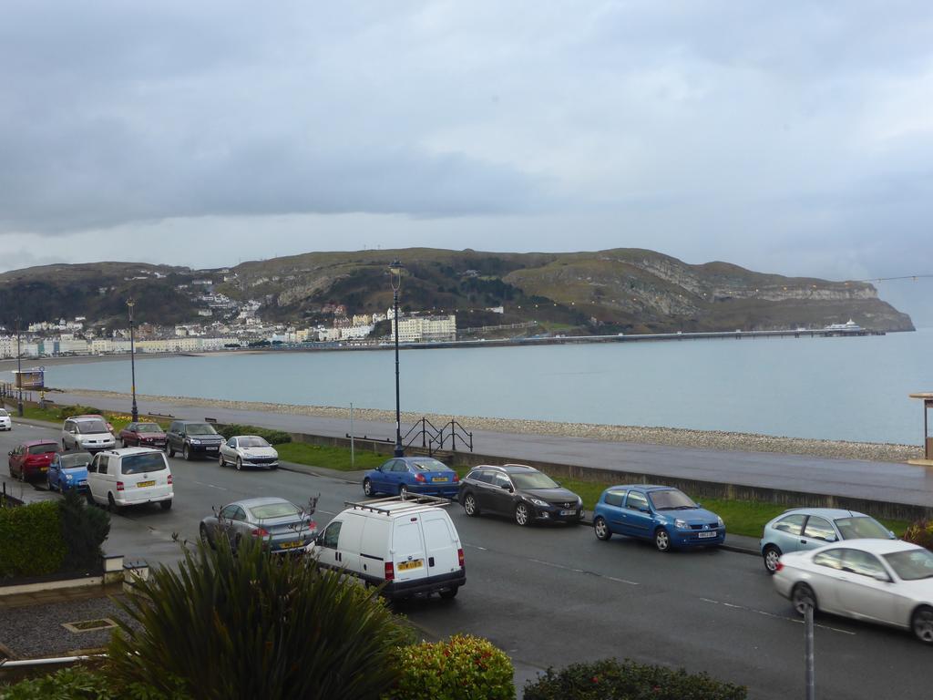 The Kendrick Exclusively For Adults Hotel Llandudno Ruang foto