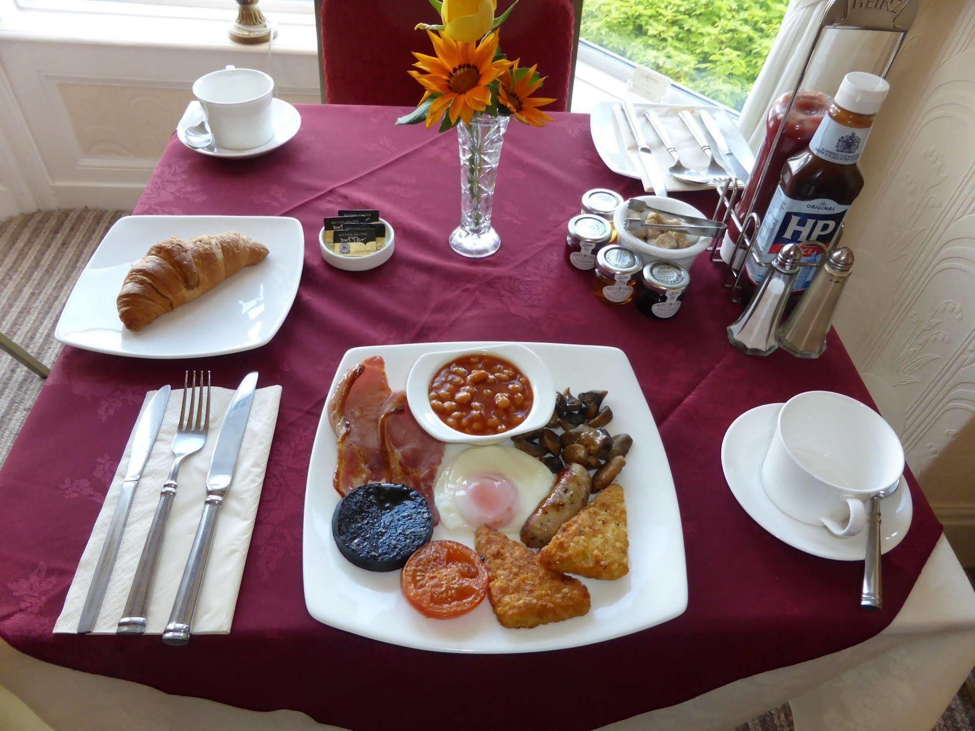 The Kendrick Exclusively For Adults Hotel Llandudno Bagian luar foto